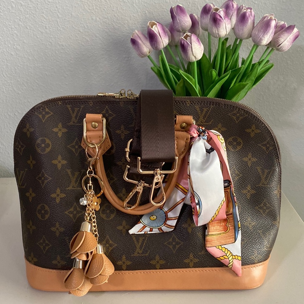 Louis Vuitton vintage alma